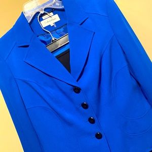 Calvin Klein Skirt Suit